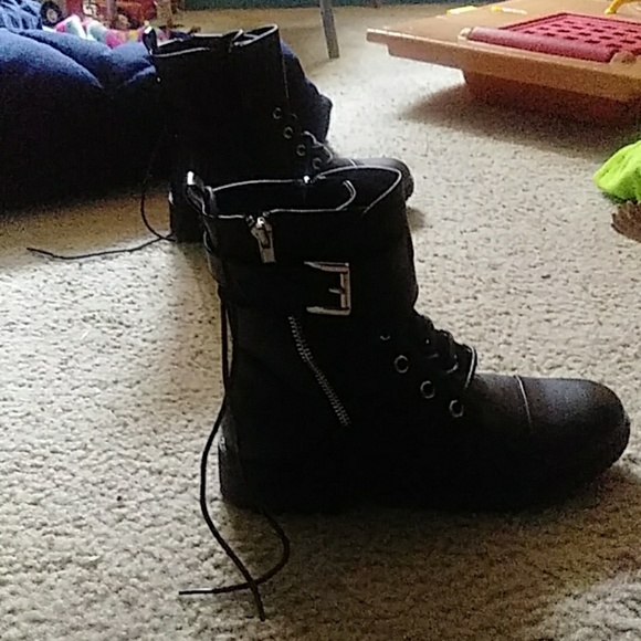 Combat boots - Picture 3 of 4